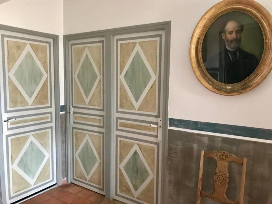 Villa Antonia Calvi  Exteriör bild